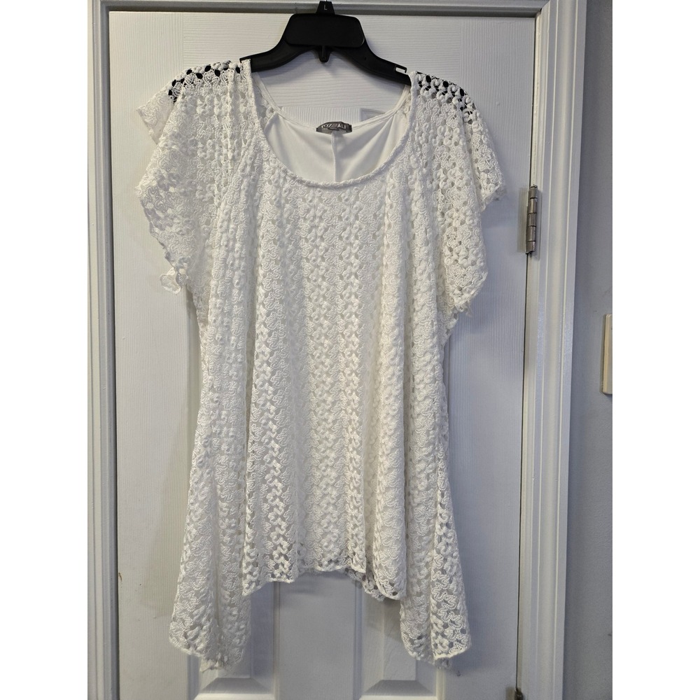 Roz & Ali White Crochet Lace Sharkbite Tunic Top Womens 1X Short Sleeve